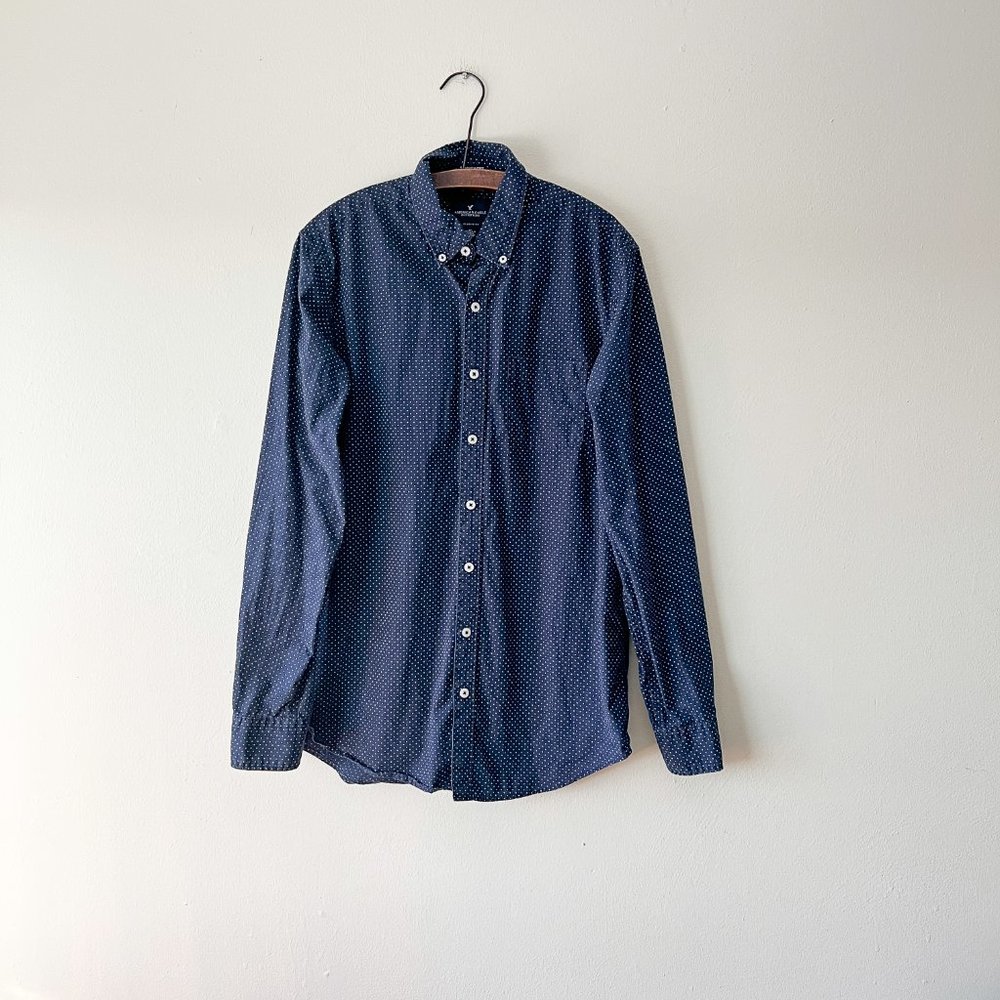 MT American Eagle Classic Fit Seriously Soft Dots Blue White Button Down Tall - Picture 5 of 8